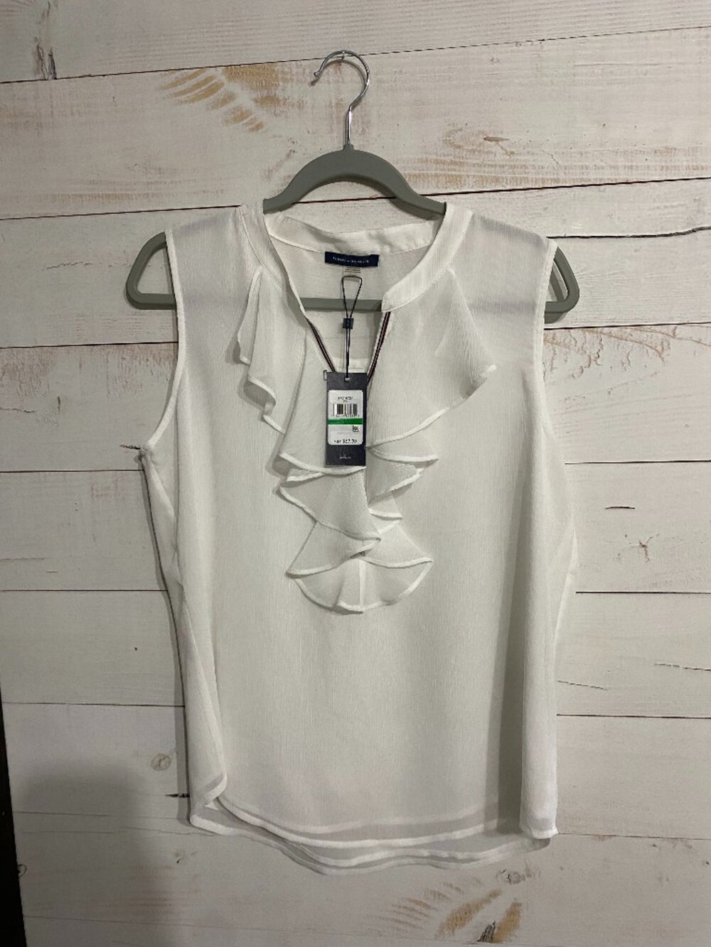 Tommy Hilfiger NWT White Sleeveless Ruffle Front V-Neck Blouse Top L
